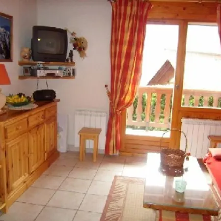 Appartement 2p Pour 5 Pers, A Deux Pas Des Pistes, Balcon, Cuisine Equipee, Parking, Animaux Ok - Fr-1-733-90